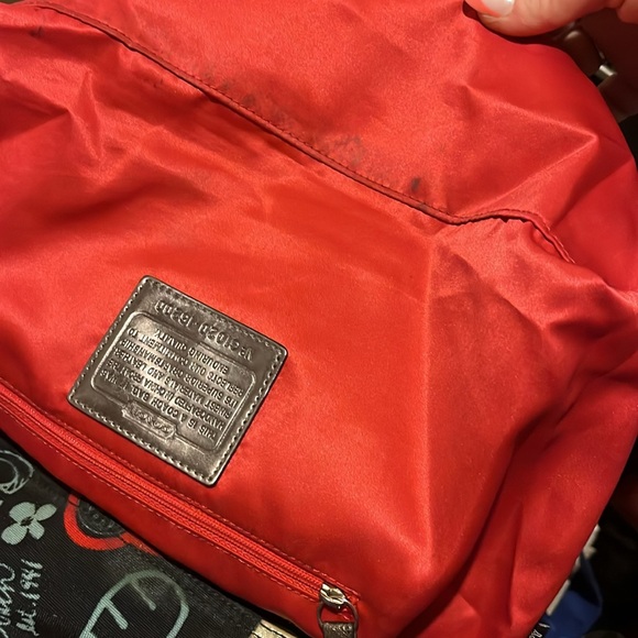 Coach Poppy Graffiti Glam Heart Tote - Picture 3 of 10